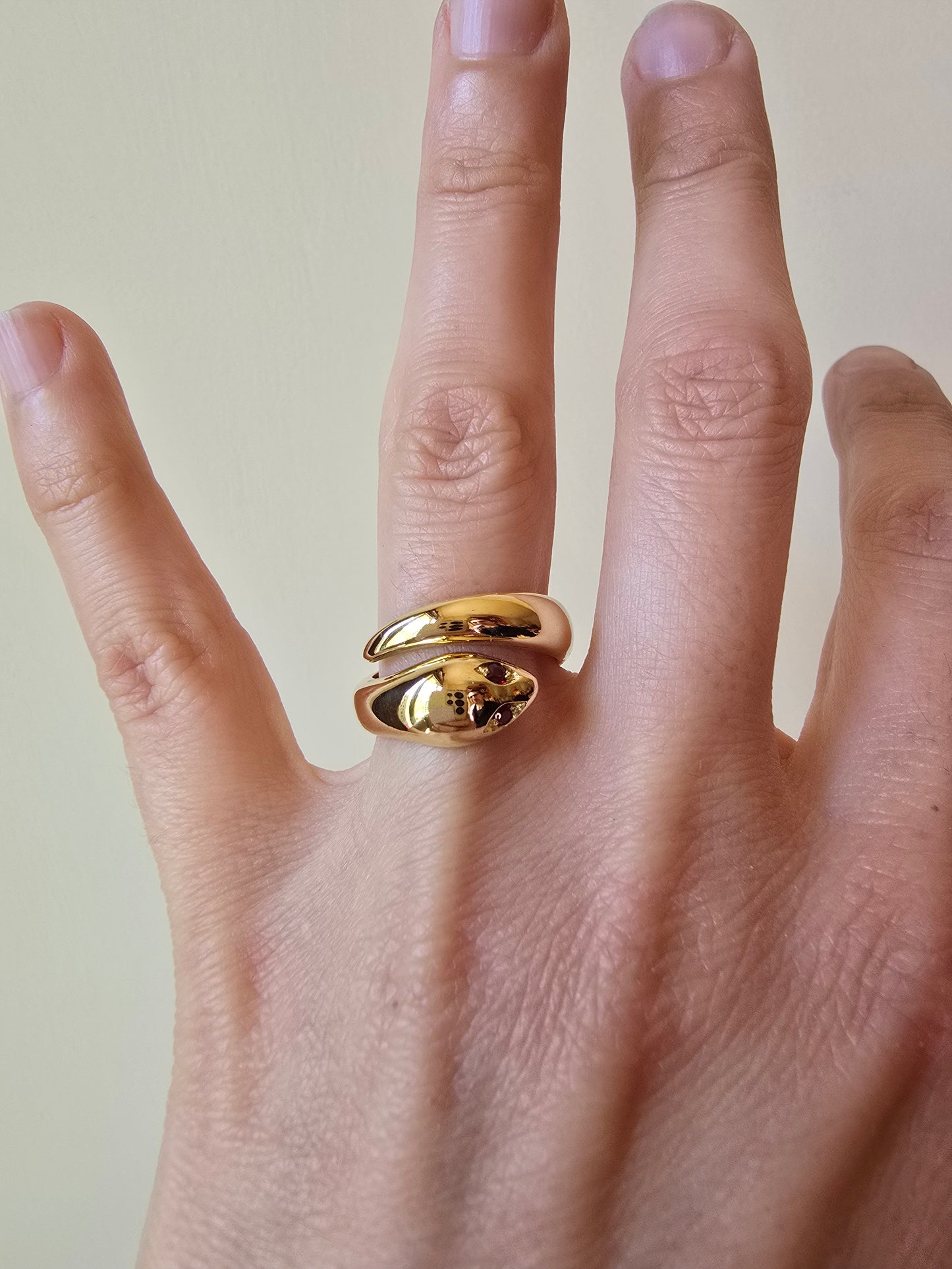 Serpente ring