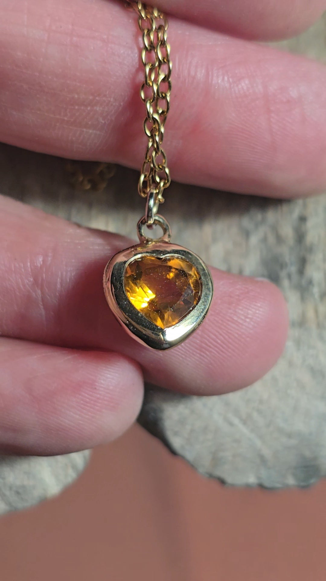 Sailor Venus small chunchy heart pendant