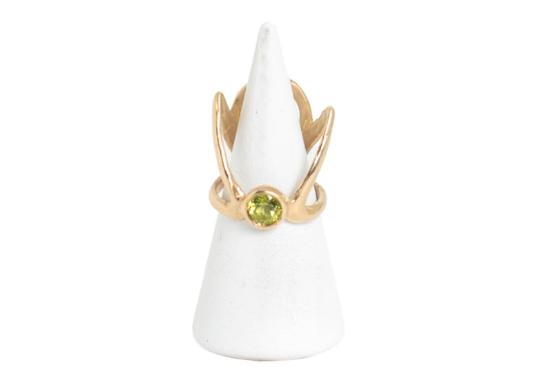 Iside ring