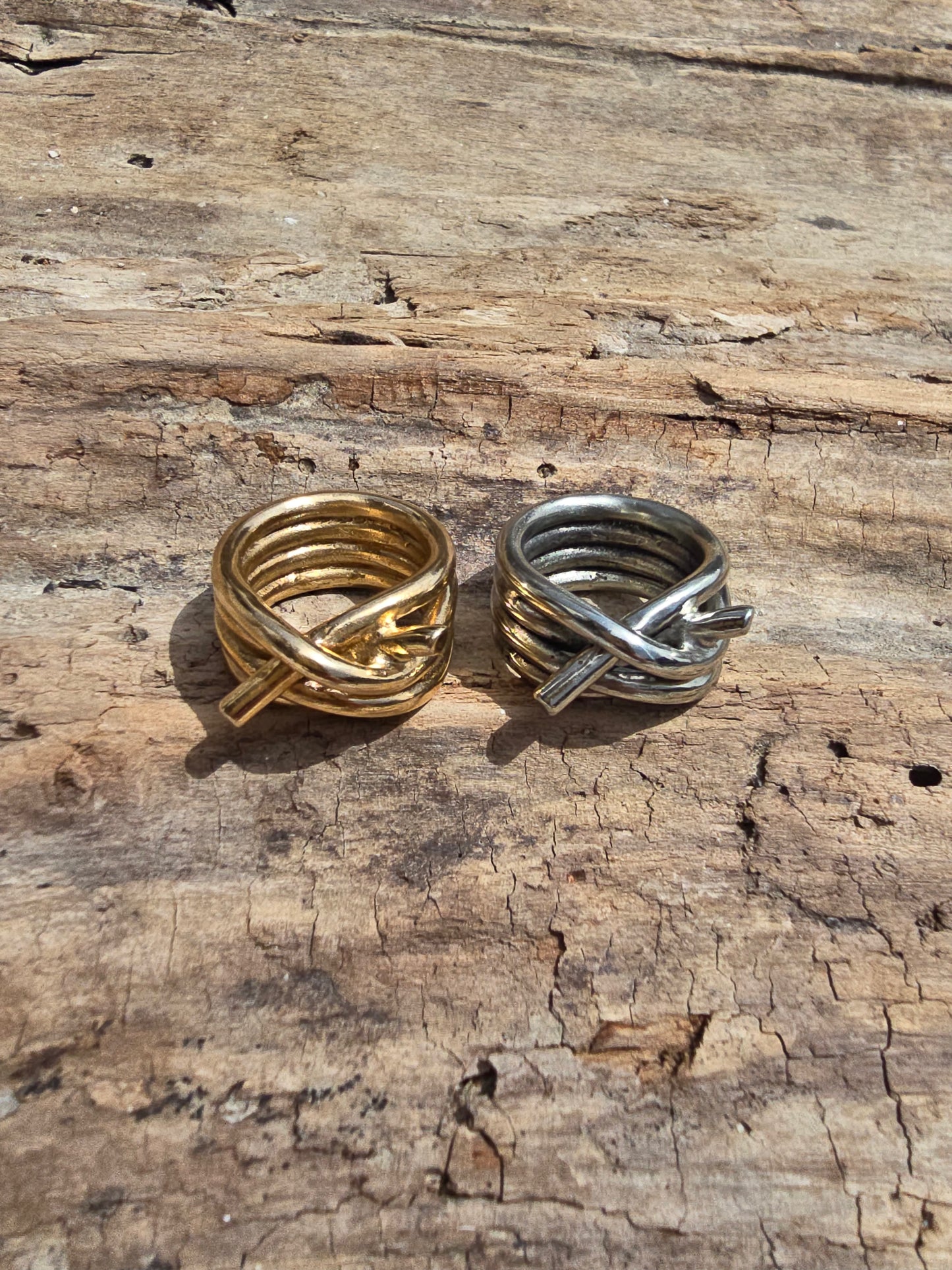 KNOTS ring